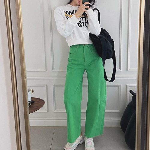 Olivi color pants （Shipping after February 23th）