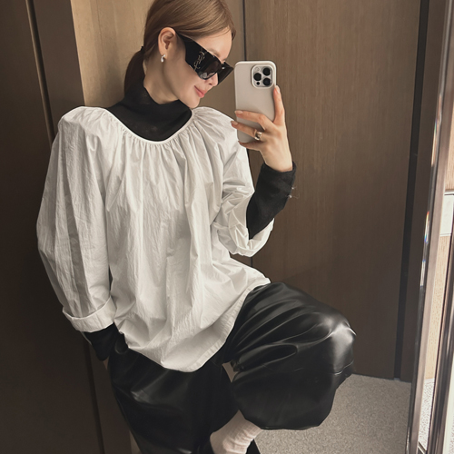 Bow shirring blouse