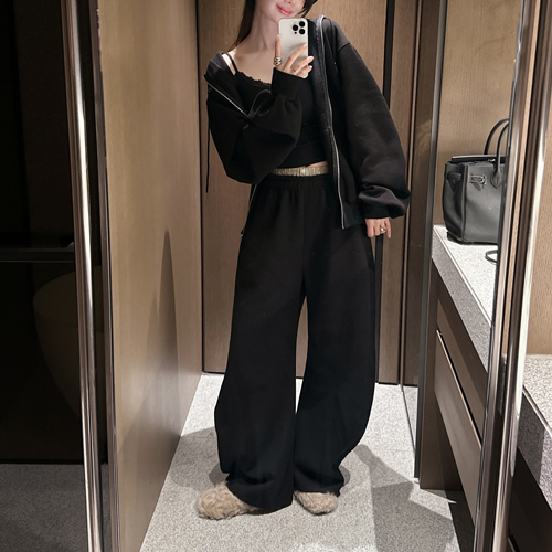 Wake gimo sweat pants