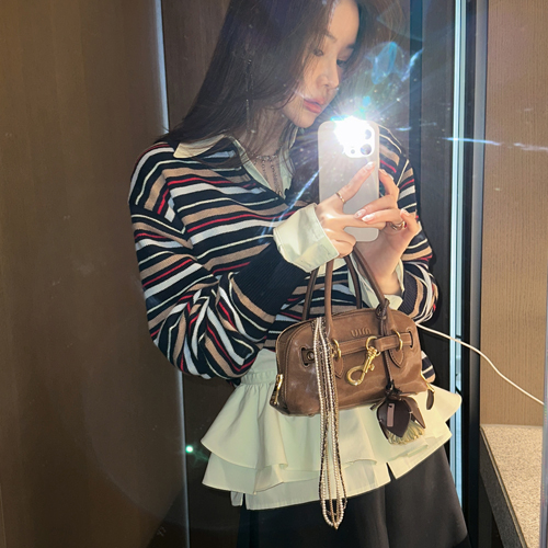 Multi collar knit