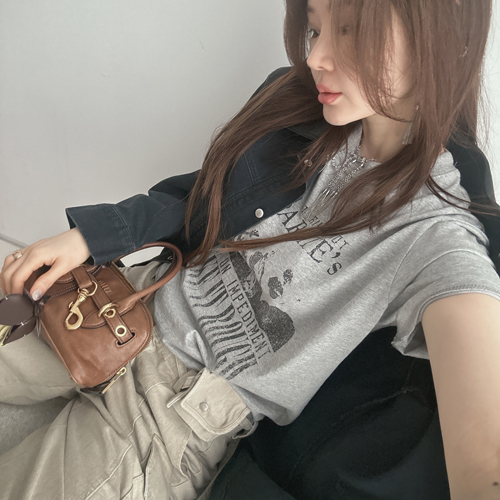Vintage printing tee