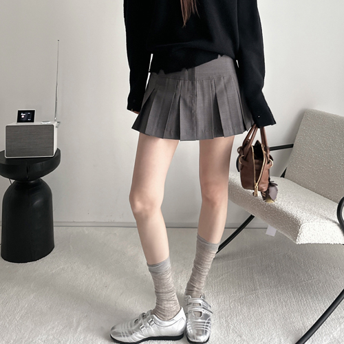 Carine pleats skirt