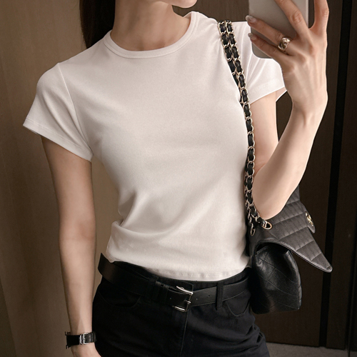 Bravo round tee