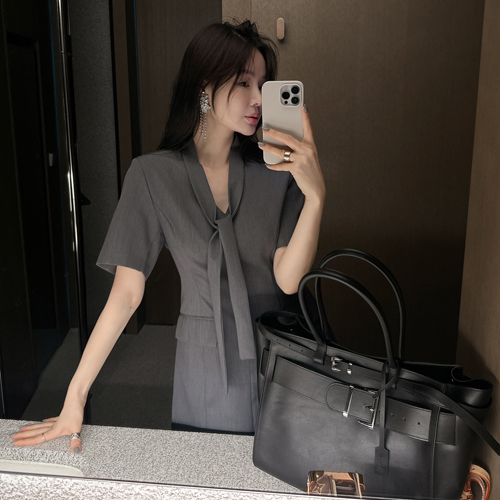 Brinz tie dress