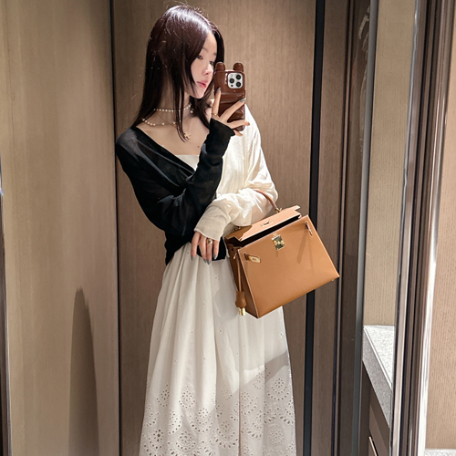 Around acrylic cardigan