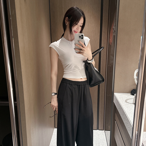 Wake tencel crop tee