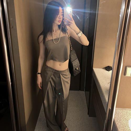Step back strap top