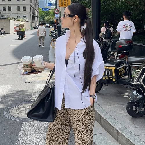 Cadi volume cotton blouse