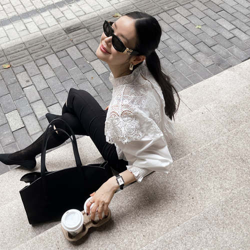Smoke jasu cape blouse