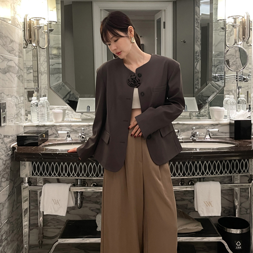Rosemary brooch jacket