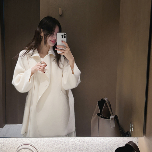 Rabbit fur button coat