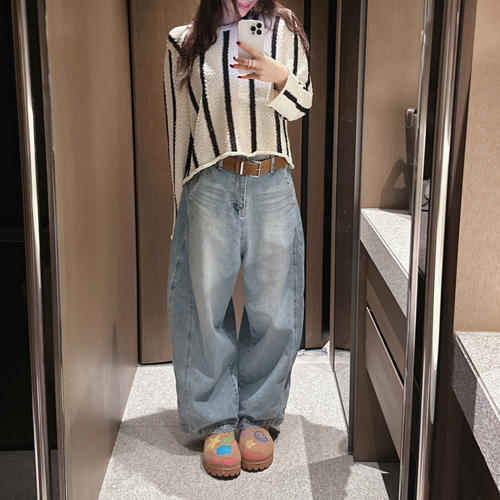 Balloon curved washing denim