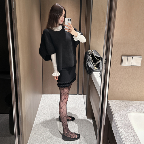 Kindel double frill wool skirt