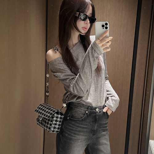 Powder wool loose tee