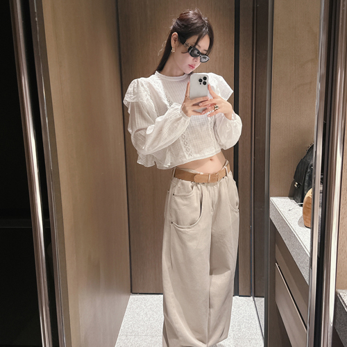 Rubel lace crop blouse