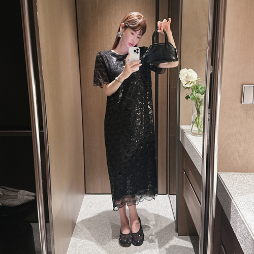 Aloha spangle short-sleeved dress