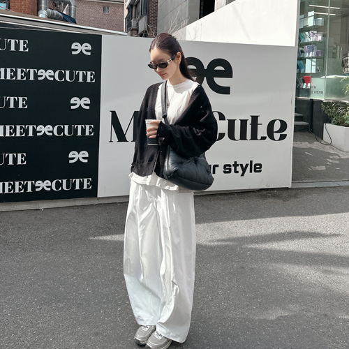 Signature balloon pants