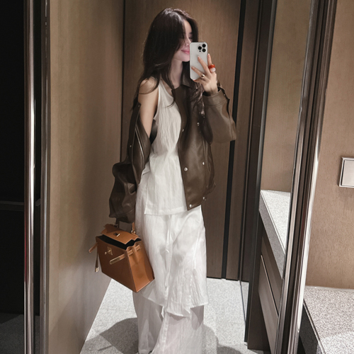 Mousse leather button jacket