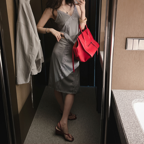 Ballo lace straight skirt