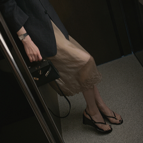 Glow flower slit skirt