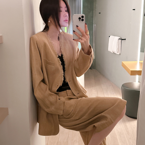 Linen no-collar ocher jacket