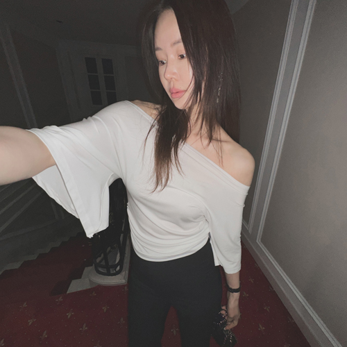 Bun off tee (white)