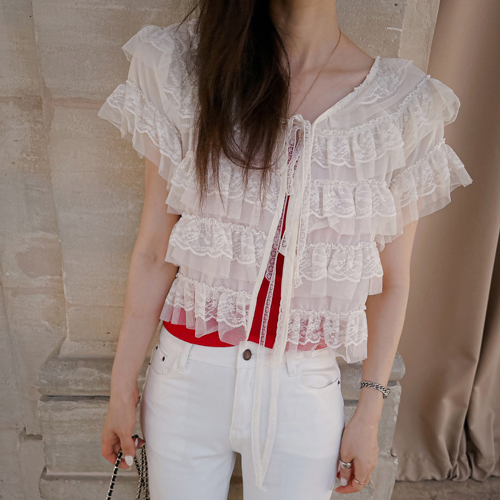 Emily string frill blouse