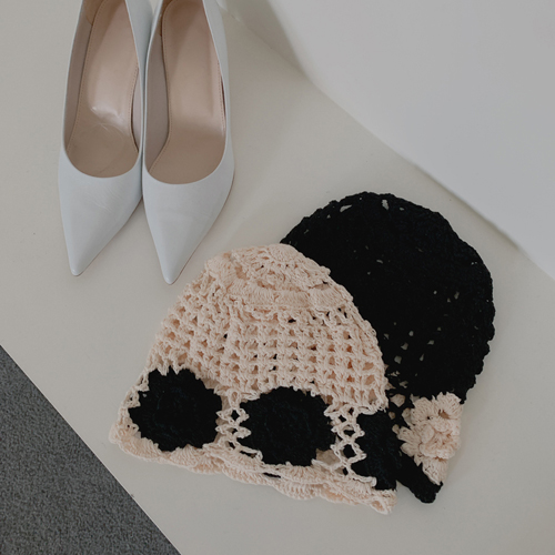 Aube flower knit hat