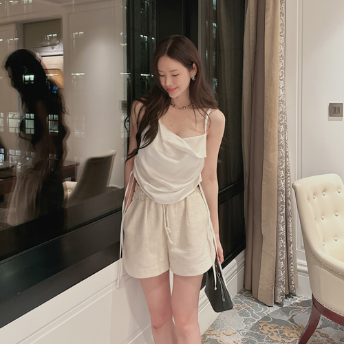 Piri silky shirring blouse