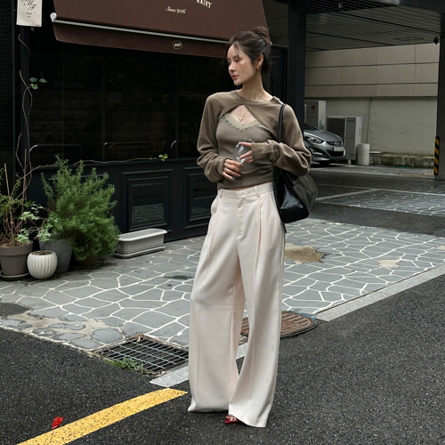 Siera autumn one-tuck pants